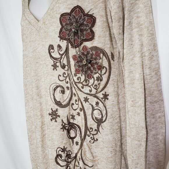 Lulumari Women's Medium Top Brown Embroidered Applique Shirt Sweater Boho V Neck - Picture 4 of 9